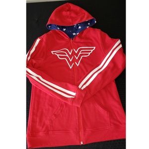 NEW W/TAG WONDER WOMAN REVERSIBLE ZIPPER HOODIE